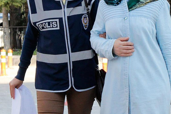 FETÖ'nün kadın yapılanmasına operasyon