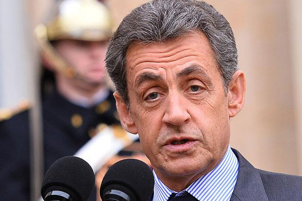 Sarkozy hakkında dava talebi
