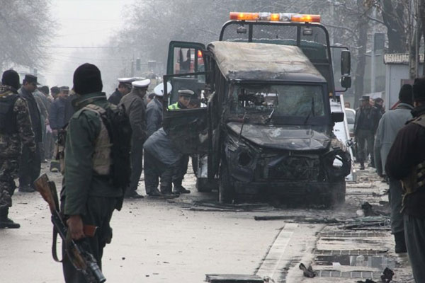 Afganistan’da bombalı saldırı