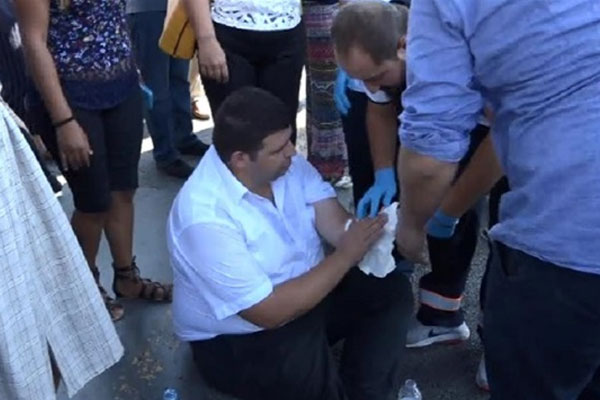 Metrobüs şoförü yolcuyu bıçakladı