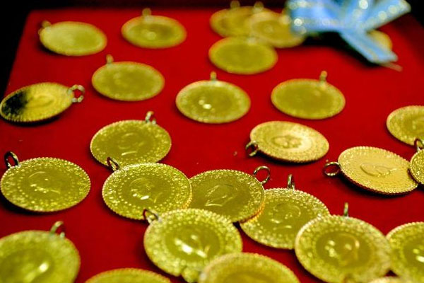 Altın 3 haftanın en yükseğinde