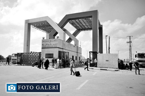 Refah Sınır Kapısı bugün de açık