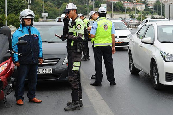 İstanbul polisi bayram trafiği için hazır