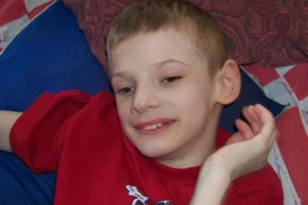 Uyuşturucu bağımlısı 'anne' engelli oğlunu öldürdü!