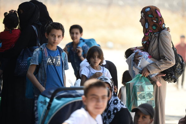 Türkiye'deki Suriyeliler IŞİD'den temizlenen Cerablus'a geçiyor