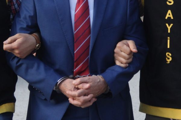 65 işadamına tutuklama talebi