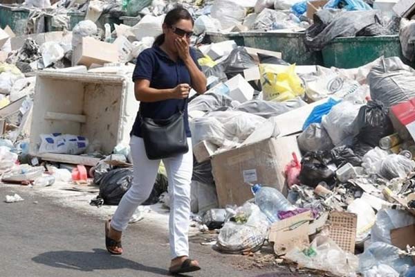 AB'den Yunanistan'a 10 milyon euro çöp cezası