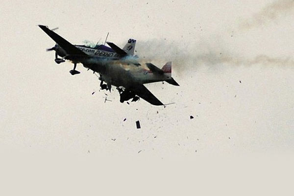 ABD'de iki uçak havada çarpıştı