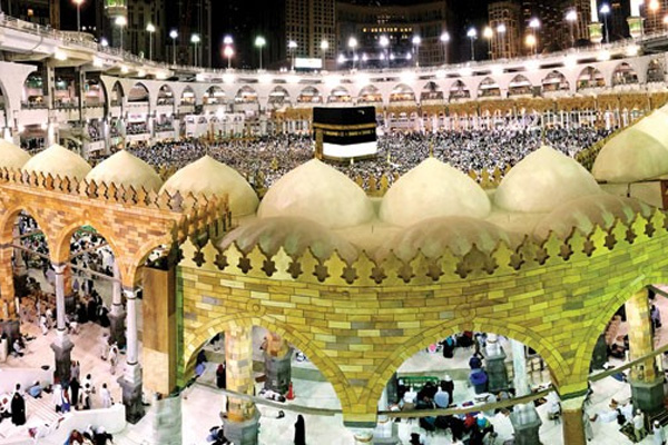 Kabe’den sökülen Osmanlı Revakları tarihi yerlerine döndü