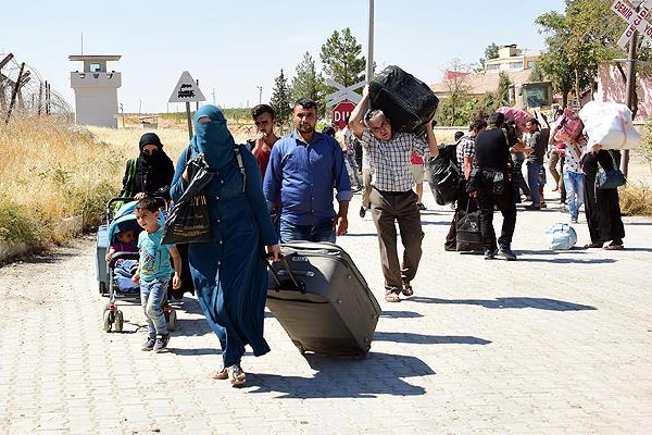 Karkamış'tan 312 Suriyeli Cerablus'a gitti