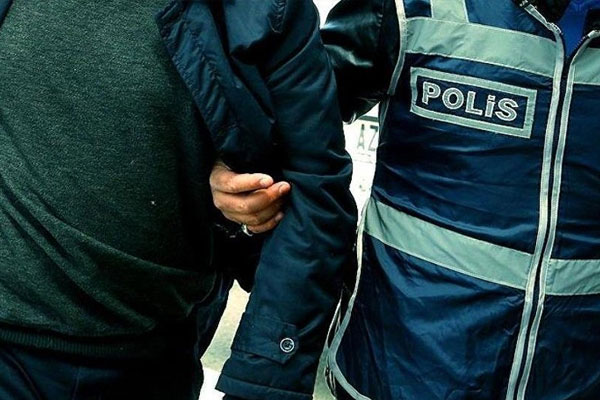 Manisa’da FETÖ operasyonu: 37 gözaltı