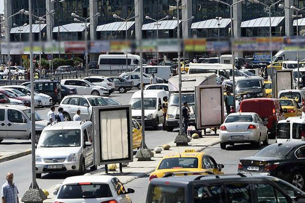Otogarda bayram yoğunluğu başladı
