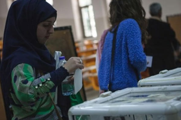 Filistin seçimleri ertelendi