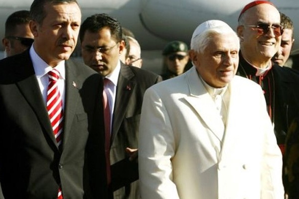 Eski papadan Erdoğan itirafı: Beni istemedi