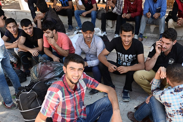 1700 Suriyeli Cerablus'a döndü