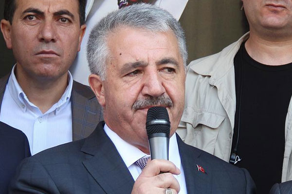 'Bölgede her yıl 10 fabrika yapılacak'