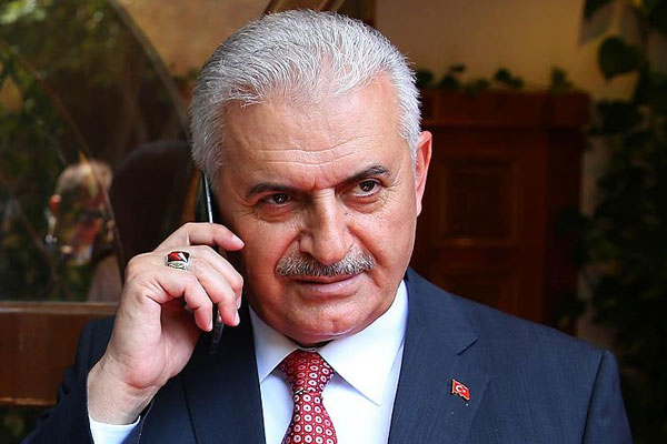 Başbakan, Meşal ile telefonla görüştü