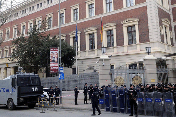 Türkiye'deki Alman temsilcilikler kapatıldı