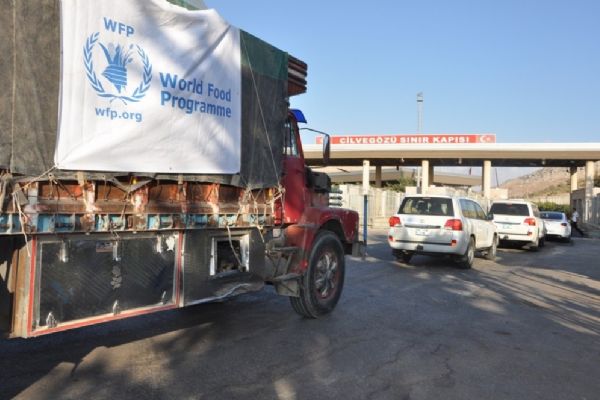 ÖSO: Yardım tırlarının Cuma günü Halep'e ulaşmasını bekliyoruz