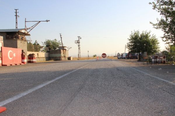 Şemdinli’nin 4 köyünde sokağa çıkma yasağı