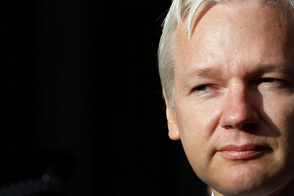 İsveç mahkemesinden Assange kararı