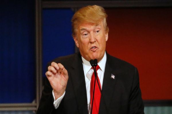 Obama'nın ABD'de doğduğunu kabul etti