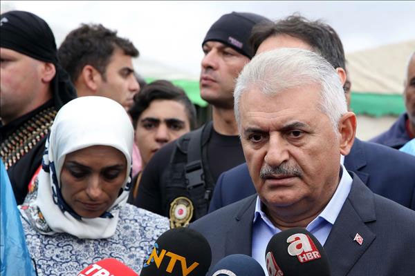 'Suriye'de ve Irak'taki oyunu Türkiye'de oynamaya çalışıyorlar'