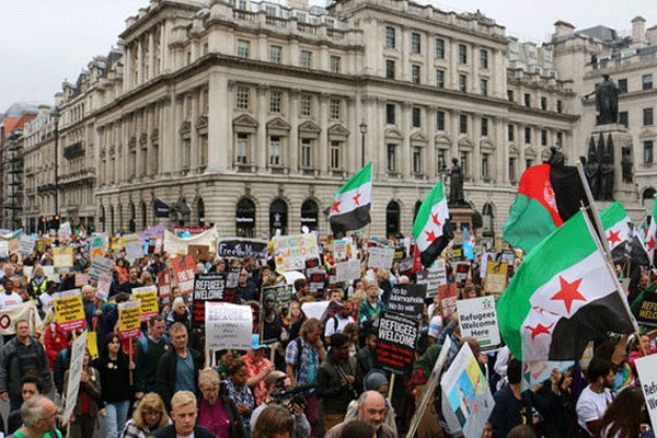 İngiltere'de binler sığınmacı istedi