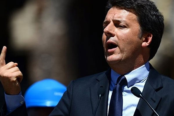 Renzi'den Junker'e göçmen eleştirisi