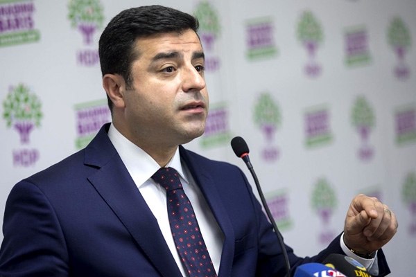 HDP, Kuzey Irak'a heyet gönderiyor