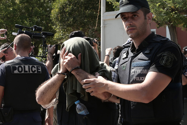 Yunanistan 3 darbecinin sığınma talebini reddetti