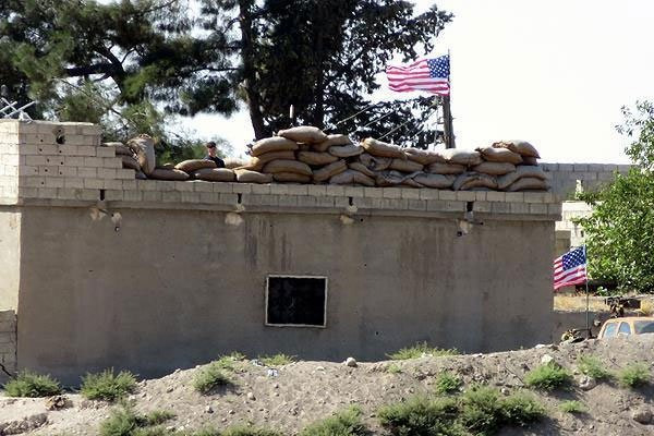 ABD Tel Abyad'daki bayrakları sahiplendi