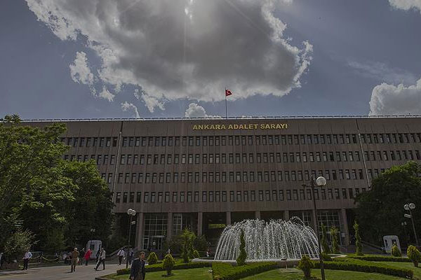 Ankara'da FETÖ'den 3 tutuklama