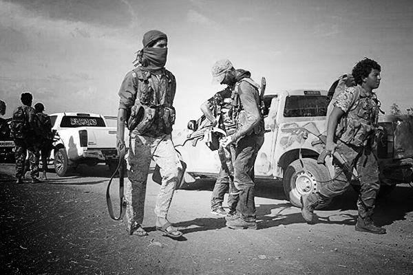 IŞİD 7 köyü ÖSO'dan aldı! ABD silahlarını ele geçirdi!