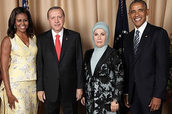 Obama ve Erdoğan çiftinden aile fotoğrafı