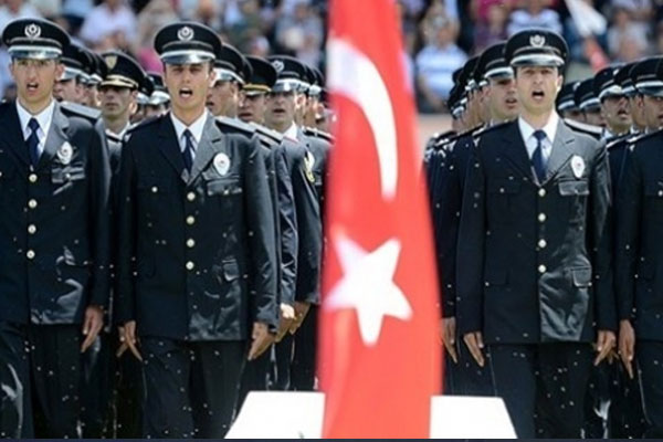 8 bin polisin 5 bini elendi