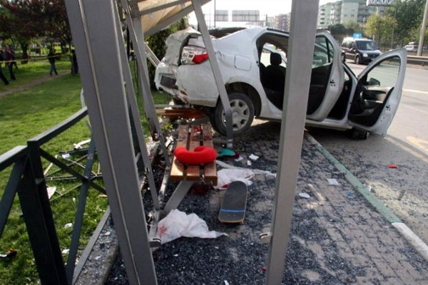 2 çocuğun hayatına karşılık ehliyet