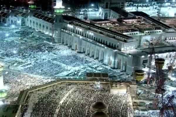 Kabe’de bayram namazı çoşkusu