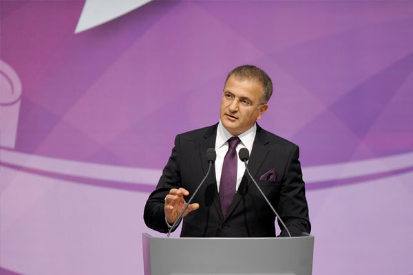 Nur talebelerinden Dumanlı'ya tepki