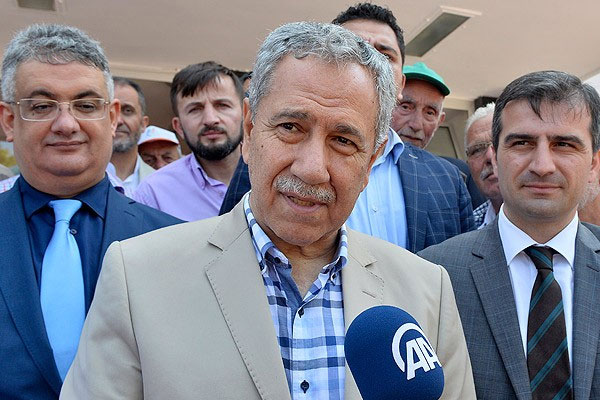 Arınç'tan paralel yapı açıklaması