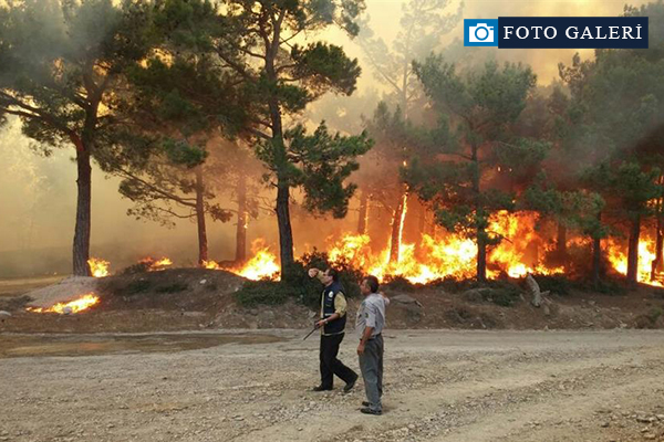 Mersin alev alev yanıyor