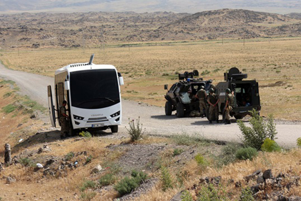 Sınırda 523 kişi yakalandı