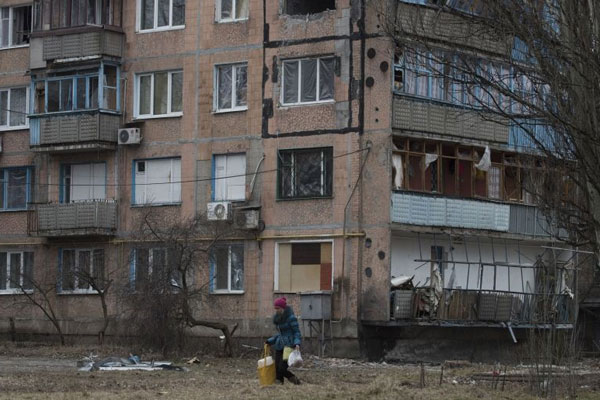 Ukrayna Ordusu Donetsk'te sivillere saldırdı iddiası