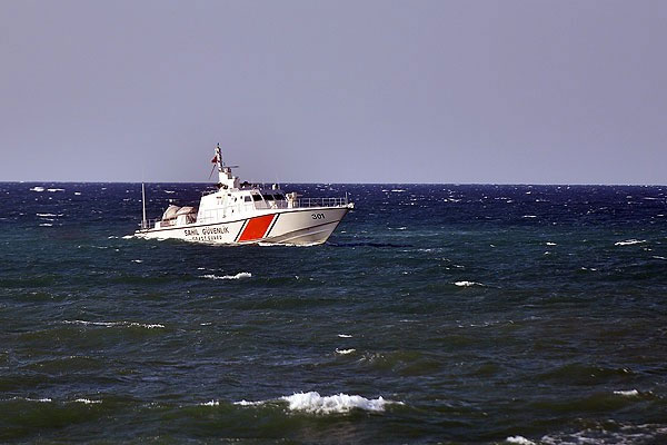 Kayık alabora oldu: 2 ölü