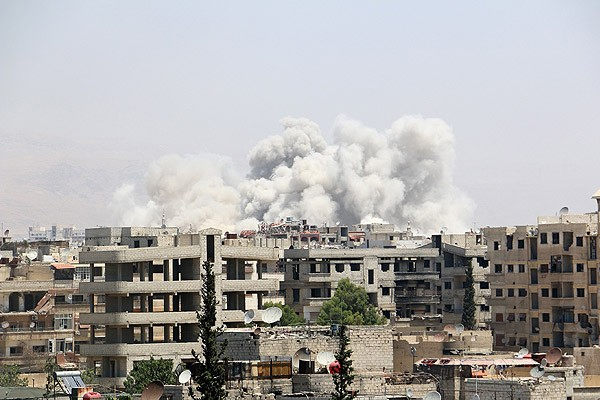 Başkent Şam'a  vakum bombalı saldırı