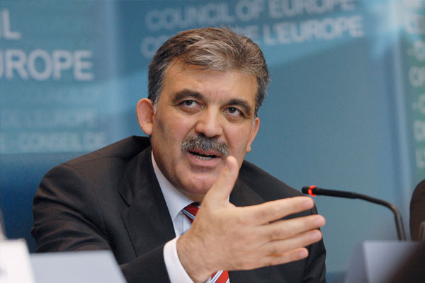 Gül'den saldırıya tepki