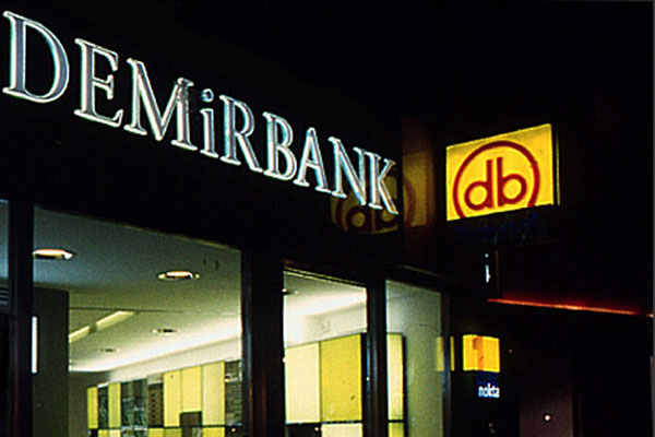 AİHM'den sürpriz Demirbank kararı