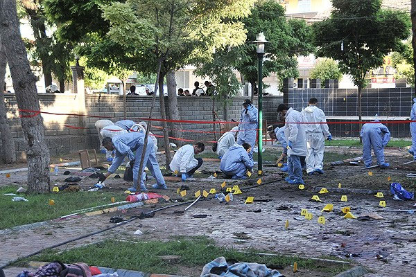 Suruç'taki deliller Ankara'ya gönderildi