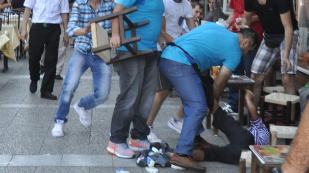 İzmir'de Suriyeli çocuğa linç