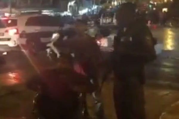 Engelli Filistin böyle gözaltına alındı!